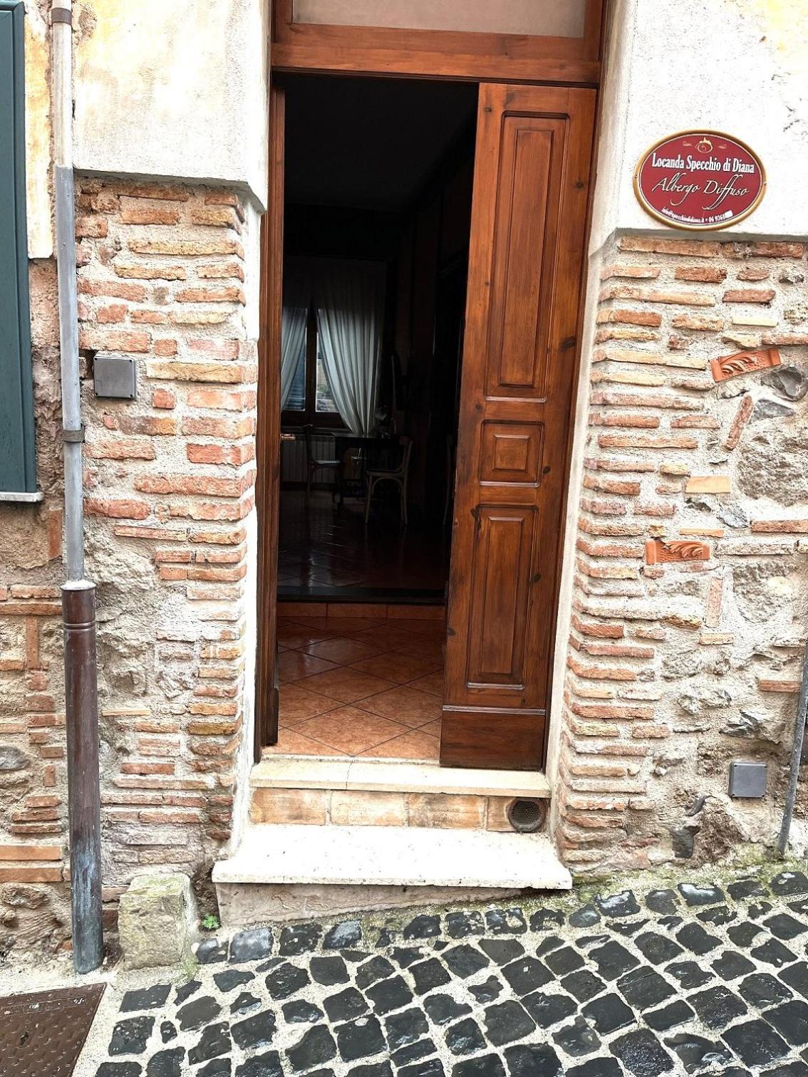 Albergo Diffuso Locanda Specchio Di Diana Nemi Exteriér fotografie